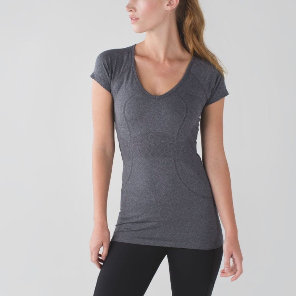 Lululemon Run: Swiftly Tech V Neck